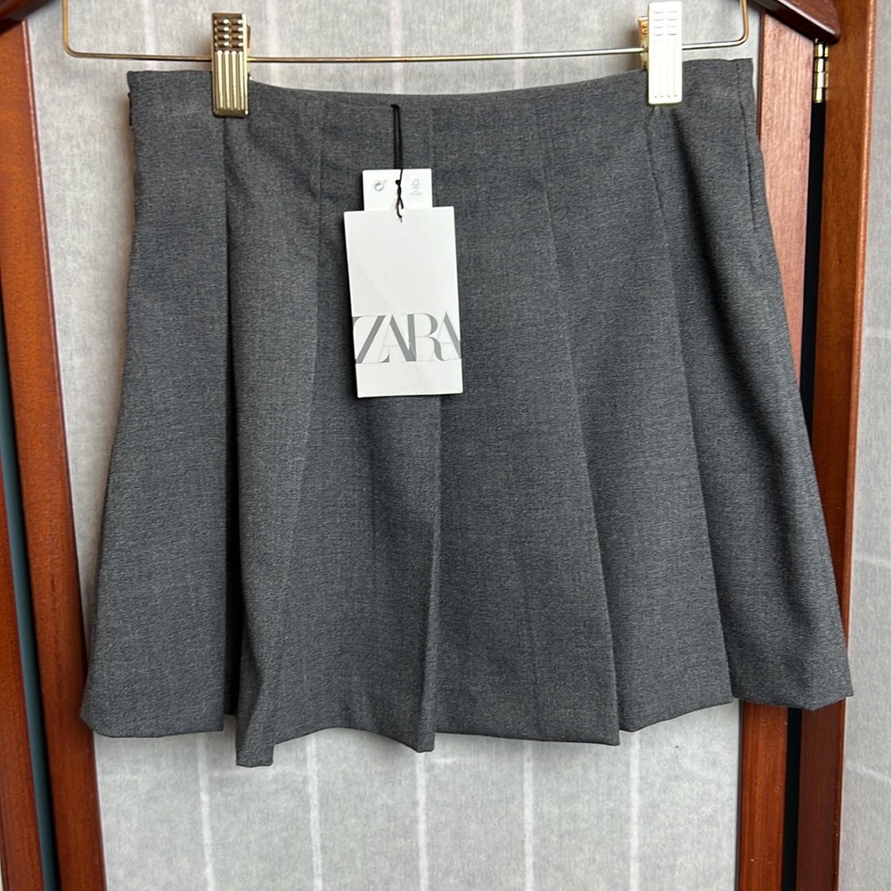 Pleated Studded Skirt - Picture 4 of 5